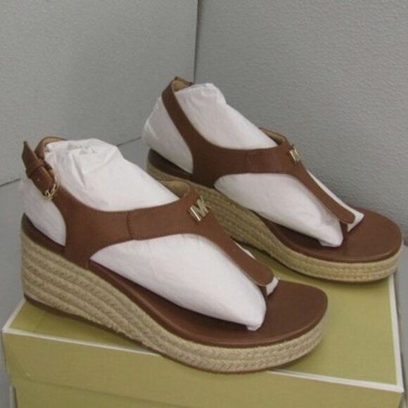 Michael Kors Women’s Laney Thong Wedge Sandal – Size 6 – Brown - Picture 1 of 4